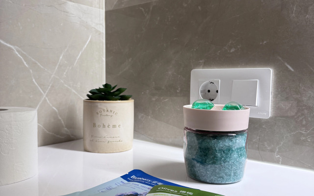 Panoramnye V Bulvare Tsvetov Zhdut Vas Apartments