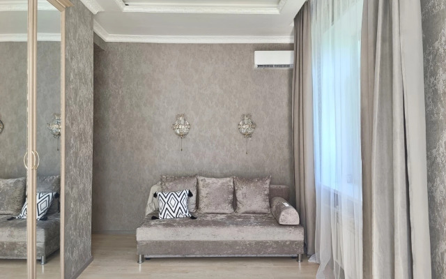 Квартира двухкомнатная в самом центре города