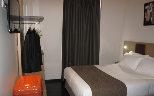 Source Hotel