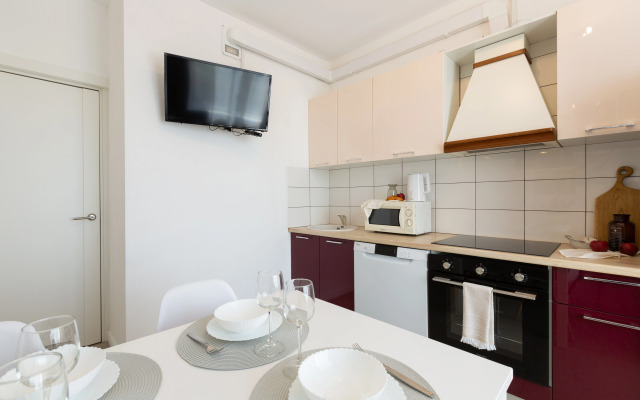 Life Apartments ZHK Sputnik ryadom Ekspotsentr i TTS Vegas Apartments