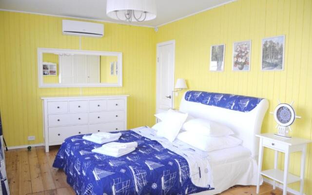 Мини-отель Дом на воде