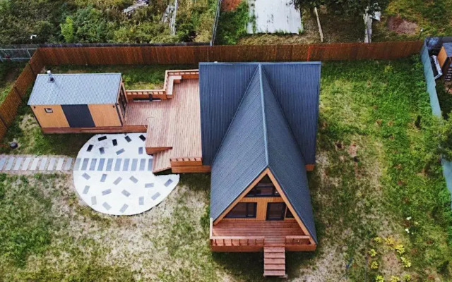 A-Frame Family 3 Guest house