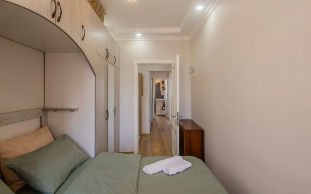 Dvukhspalnie S Gostinoy Komnatoy V Tsentre Goroda Apartments