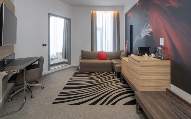Novotel Arkhangelsk Hotel