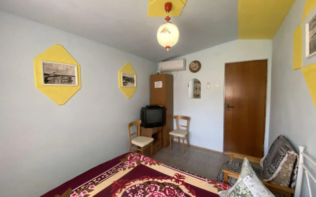 Частный дом 137 3 комнаты 900м до моря