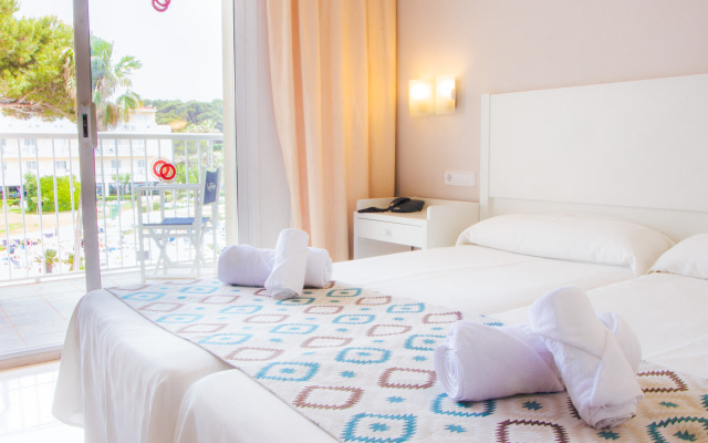 Club Hotel Aguamarina