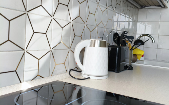 Квартира Двухкомнатные апартаменты в центре города, на берегу Иртыша