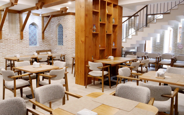 Отель MAKON ART