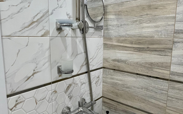 Апартаменты с отличным видом на 30 лет Победы 92