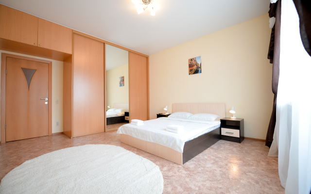 5 Zvezd Na Arbate S Tremya Krovatyami Apartments
