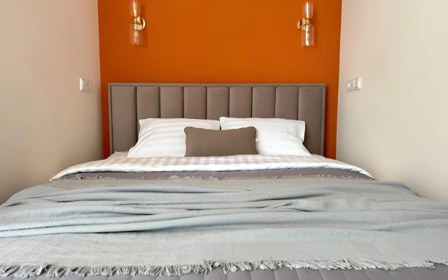 Апартаменты Яркая Студия с Видом на Море