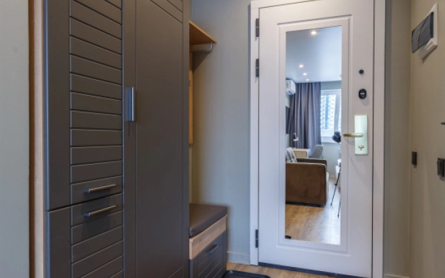 Fortestate na Leninskom prospekte 158 10 Apartments