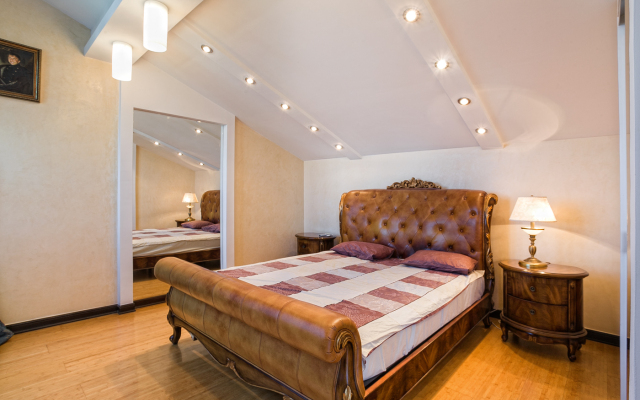 Pentkhaus Vozle Naberezhnoy Yalty - Ul.botkinskaya Apartments