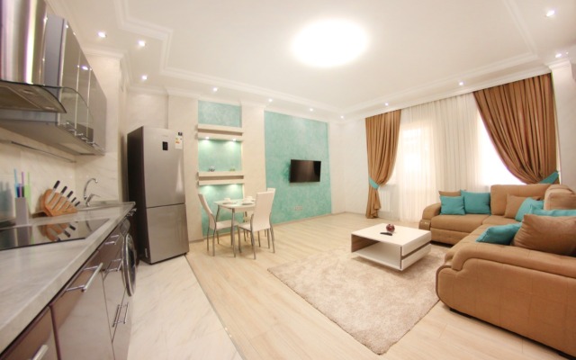 Dvukhkomnatnye Ryadom S Parkom Pervogo Prezidenta Apartments