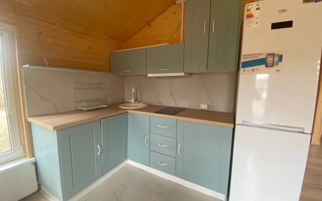 Частный дом Ani hOMe с садом у горной реки