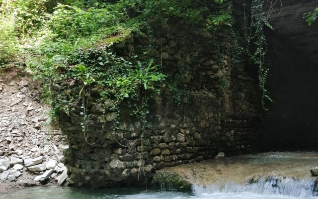 Sola Guest house