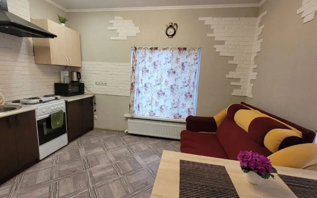 Частный дом Уютный домик с участком