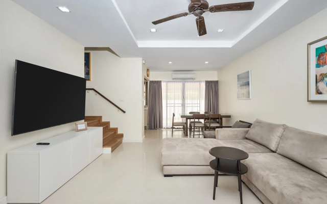 Апартаменты Townhouse Laguna Park 65/124