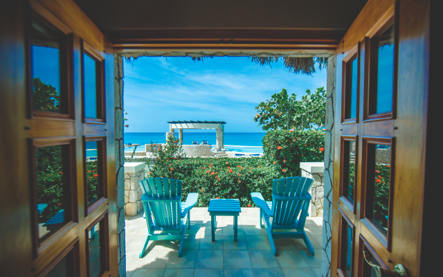 Ocean Cliff Hotel