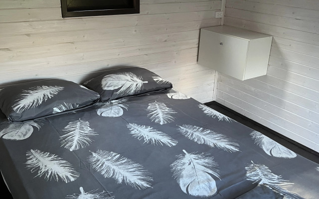 Uyutny Dom Na Beregu Reki Private house