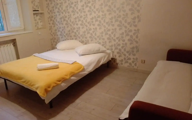 Ryadom s Mgu na Michurinskom Prospekte Flat