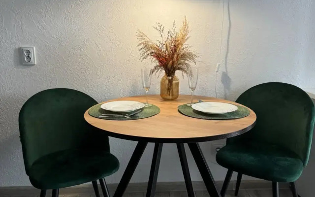 Апартаменты Новая студия в 10 мин от центра