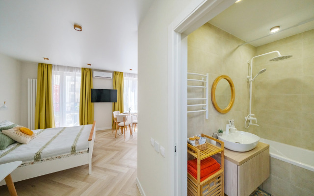 Uyutnaya i novaya studiya v Kudepste Apartments