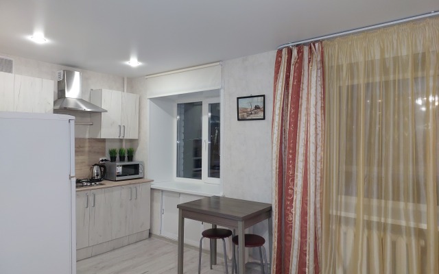 Yevrodvushka V Tsentre Yaroslavlya Flat