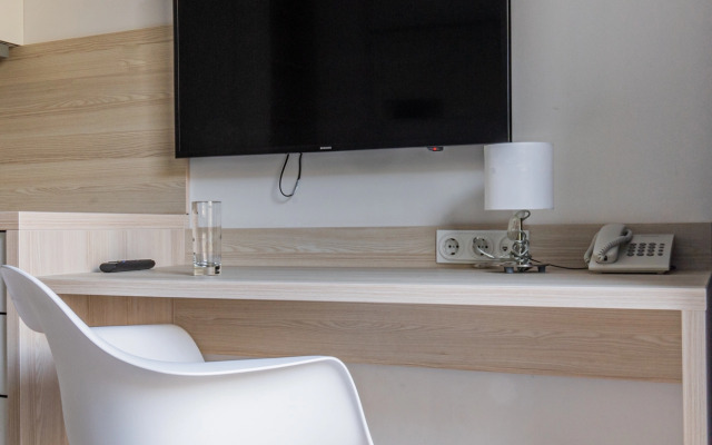 Na Sotsialisticheskoy 21 4180 Flat