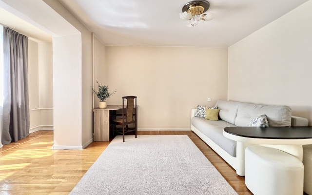 Квартира Просторная двухкомнатная