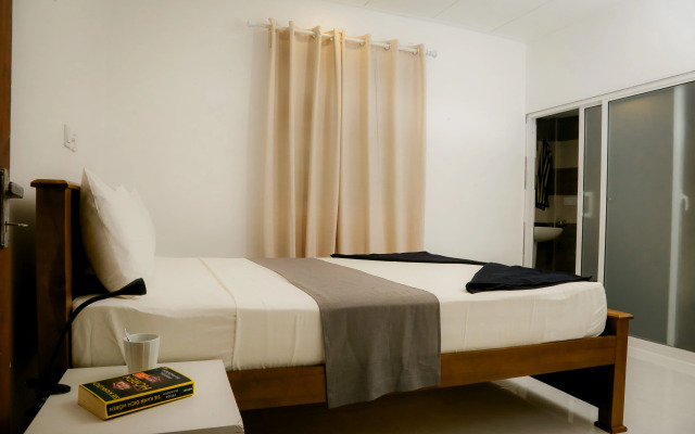 Eden Hikkaduwa Villa