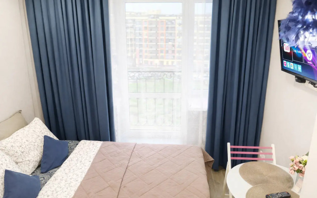 Апартаменты Happy People на улице Галины Вишневской 5