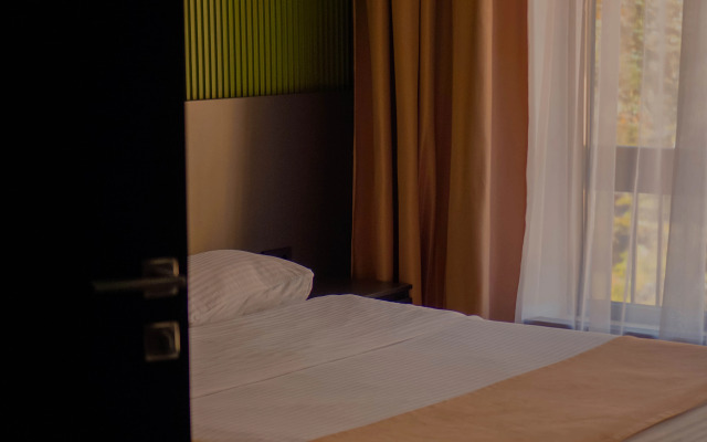 Dombay Winter Hall Hotel