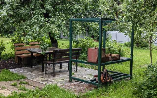 U Ozera Private House