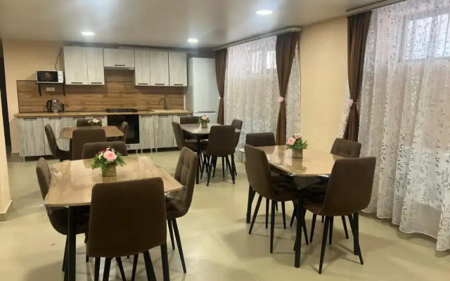 Yuzhnaya Roza Guest house