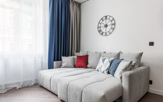 Апартаменты 3 Комнаты у Исаакиевского Собора