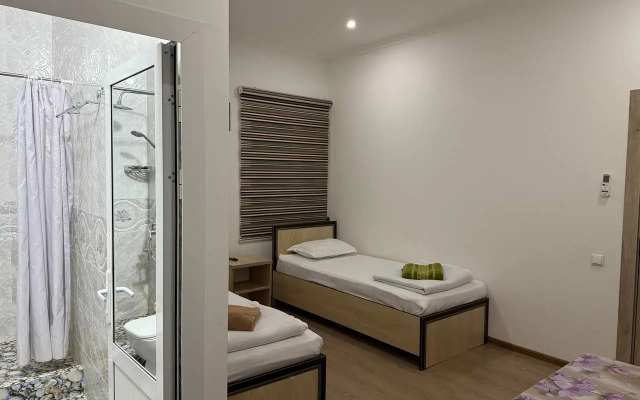 Nochleg I Zavtrak (b&b) Nigina B&b Guest House