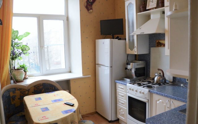 Tikhaya dvushka na Moskovskom Flat