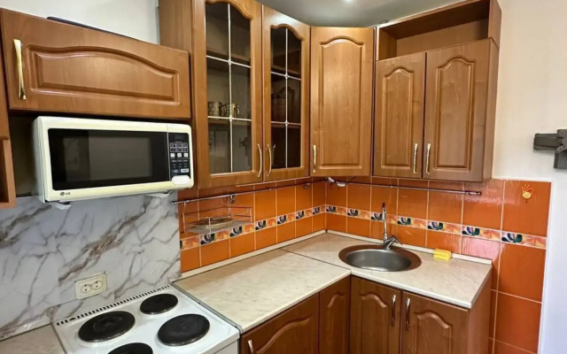 Geologicheskaya 16 Flat