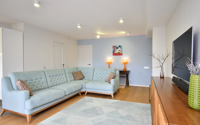 Квартира KRASROOM 3-комн ЛЮКС в Центре