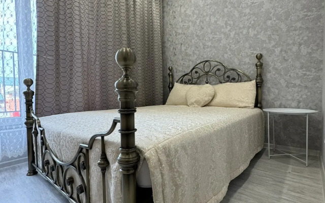 One-room Apartment in the City Center