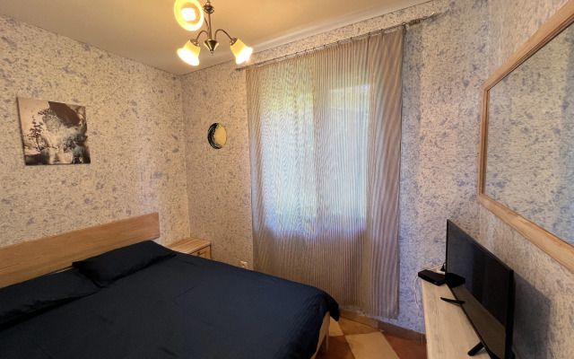 Частный дом в Учкуевке