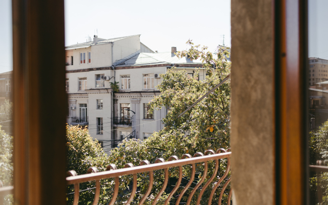 KeyGo #0011, 2 Bedroom, Near The Opera House Apartments