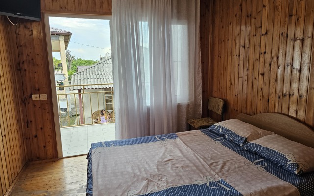Otdykh V Alakhadzy u Valeriy Guest House