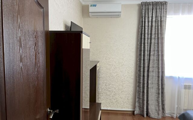 Апартаменты 377 Херсонская 75