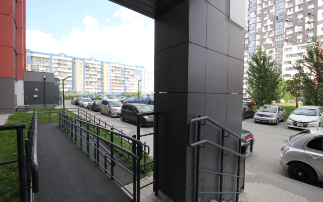 Uyutnaya studiya na Titova 255/2 Flat