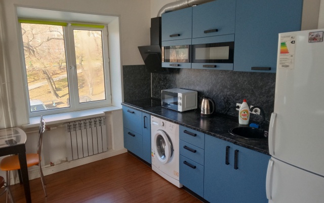 Квартира на 2 Этаже Apart Sharing Рылеева 8