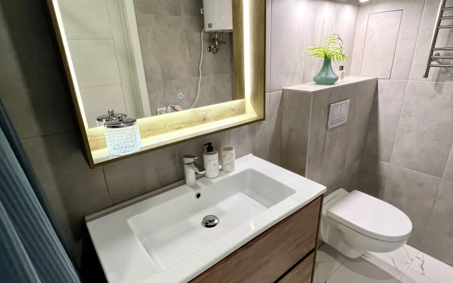 S Potryasayuschim Vidom na Gorod Flat