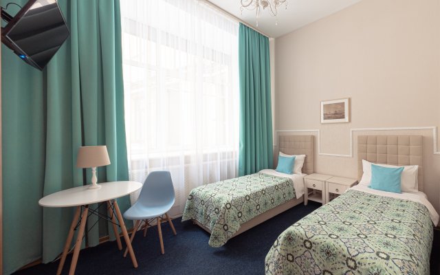 Отель Искра