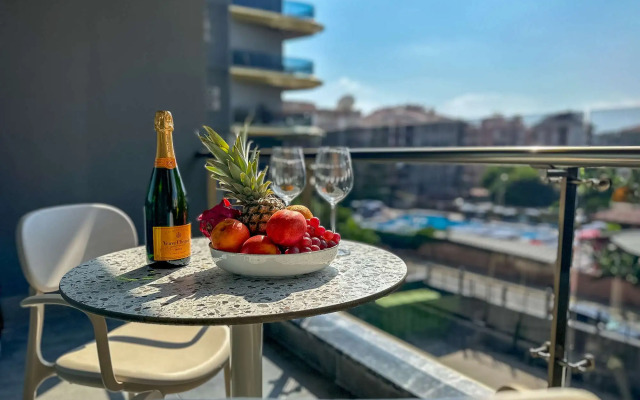 Premium Okolo Plyazha Kleopatra Royal 26 Apartments